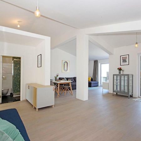 Manuela Apartman Podstrana Kültér fotó